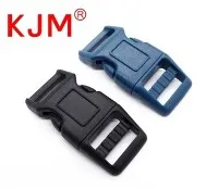 Plast buet sideutløserspenne